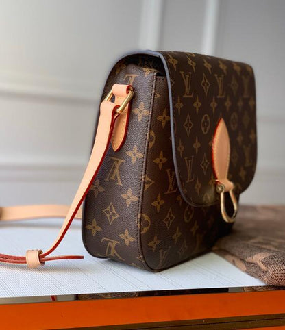 Anum Bags Detail