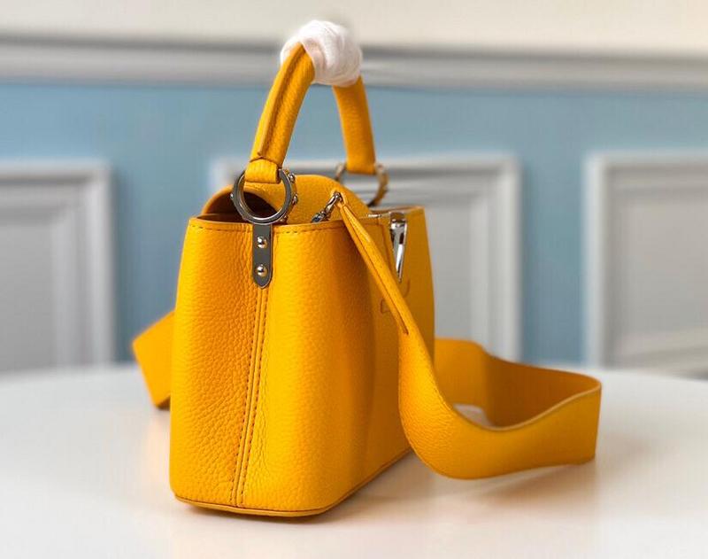 Anum Bags Detail