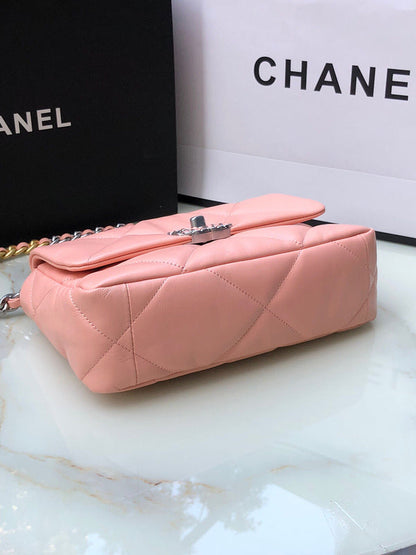 Anum Bags Detail