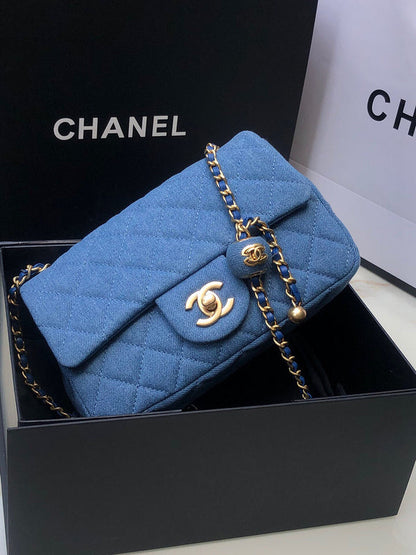 Anum Bags Detail