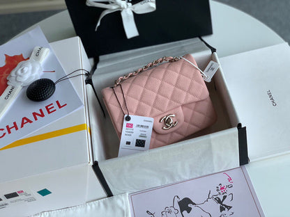 Anum Bags Detail
