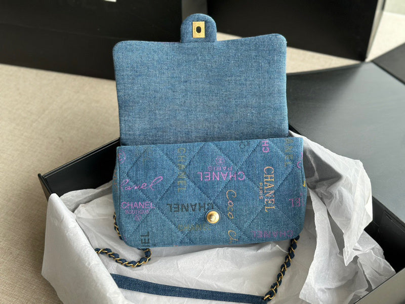 Anum Bags Detail