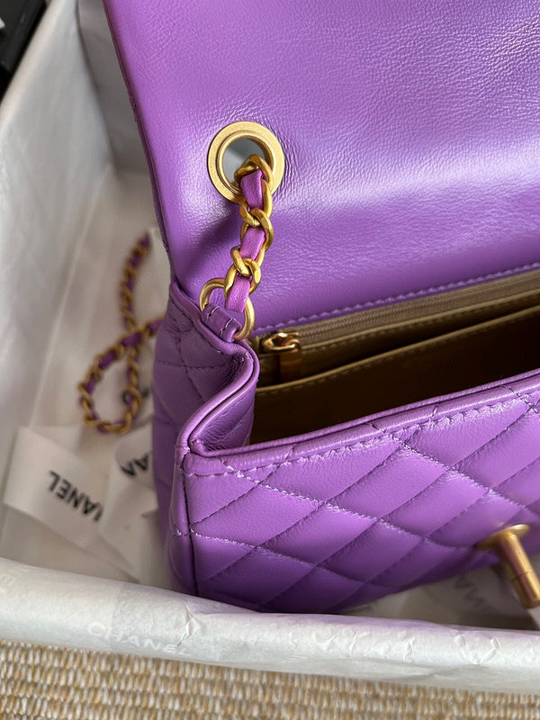 Anum Bags Detail