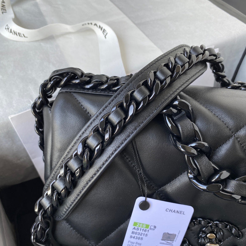 Anum Bags Detail