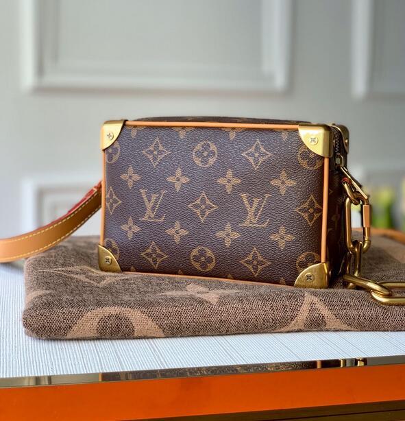 Anum Bags Detail