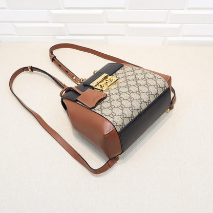 Anum Bags Detail