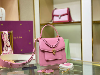 Anum Bags Detail