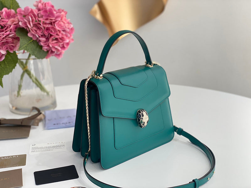 Anum Bags Detail