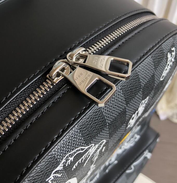 Anum Bags Detail