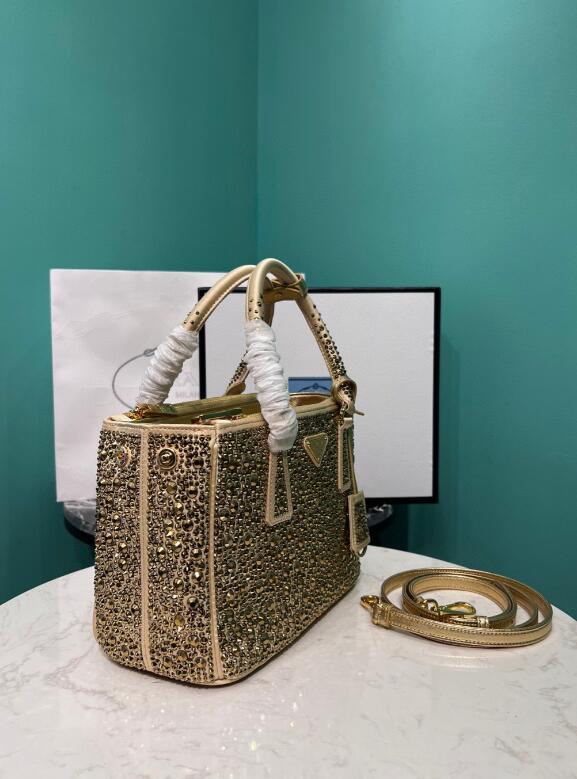 Anum Bags Bags

 - PD Bags - 077