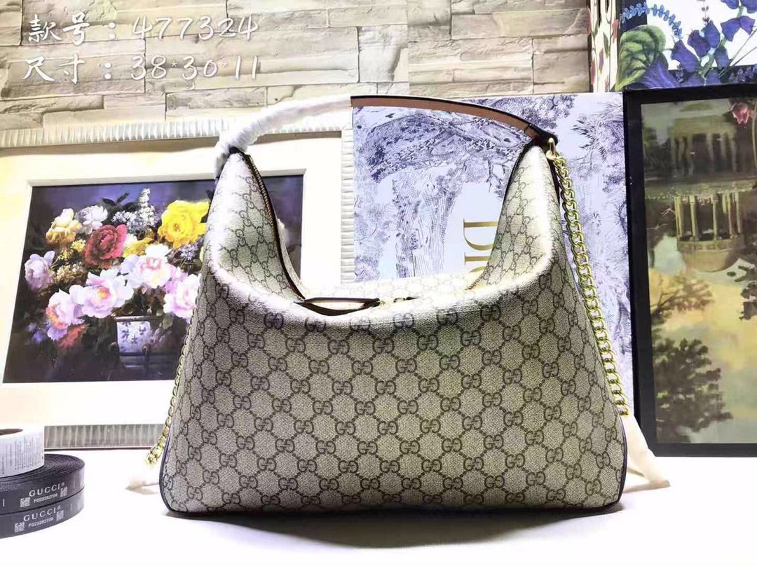 Anum Bags Detail