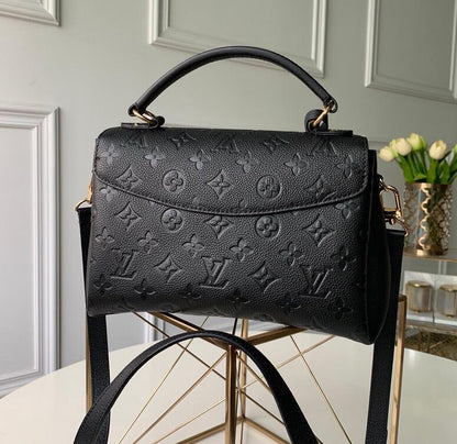 Anum Bags Detail