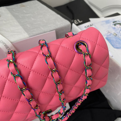 Anum Bags Detail