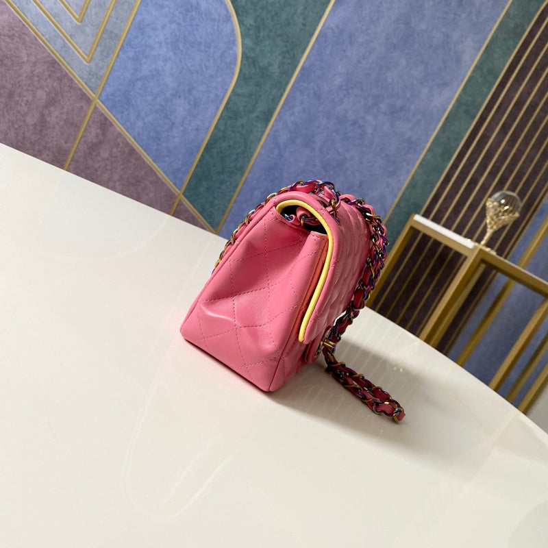 Anum Bags Detail