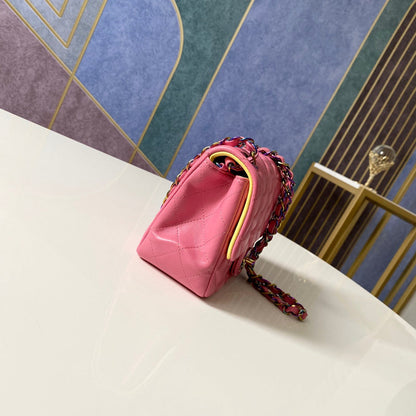 Anum Bags Detail
