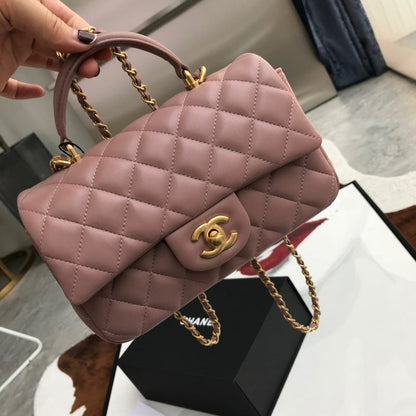 Anum Bags Detail