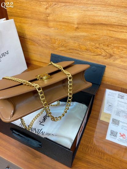 Anum Bags Detail