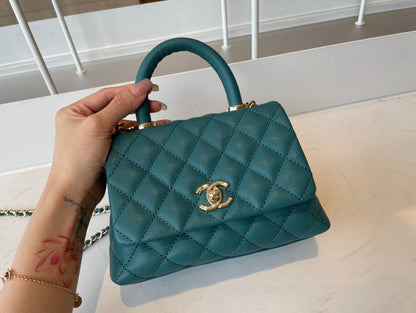 Anum Bags Detail