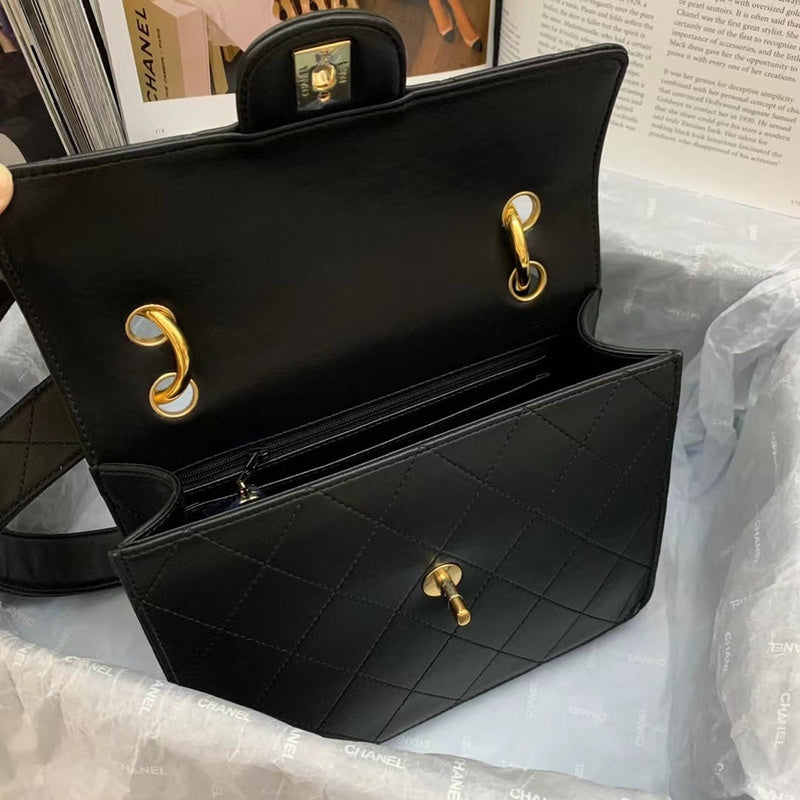 Anum Bags Detail