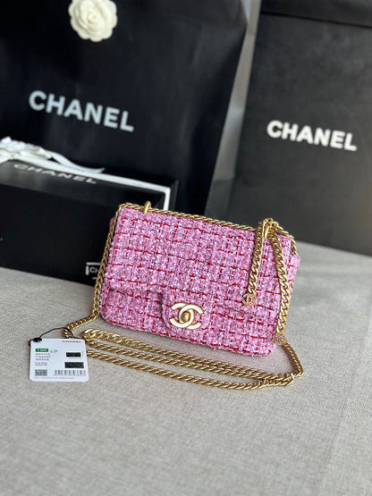 Anum Bags Detail
