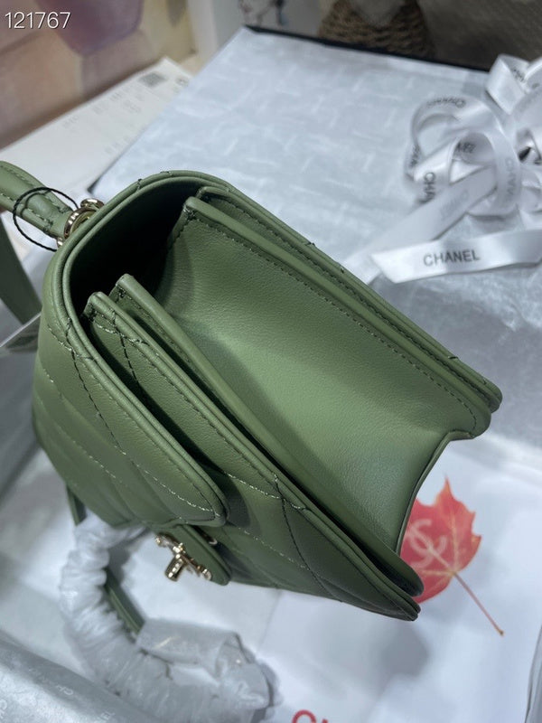 Anum Bags Detail