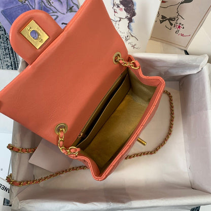 Anum Bags Detail