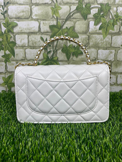 Anum Bags Detail