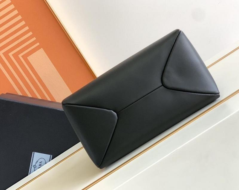 Anum Bags Bags

 - PD Bags - 096