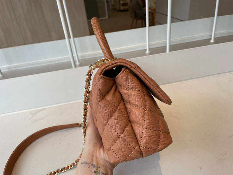 Anum Bags Detail