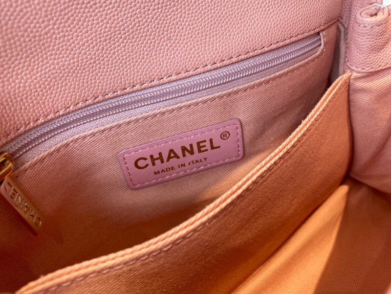 Anum Bags Detail