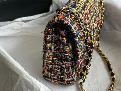 Anum Bags Detail