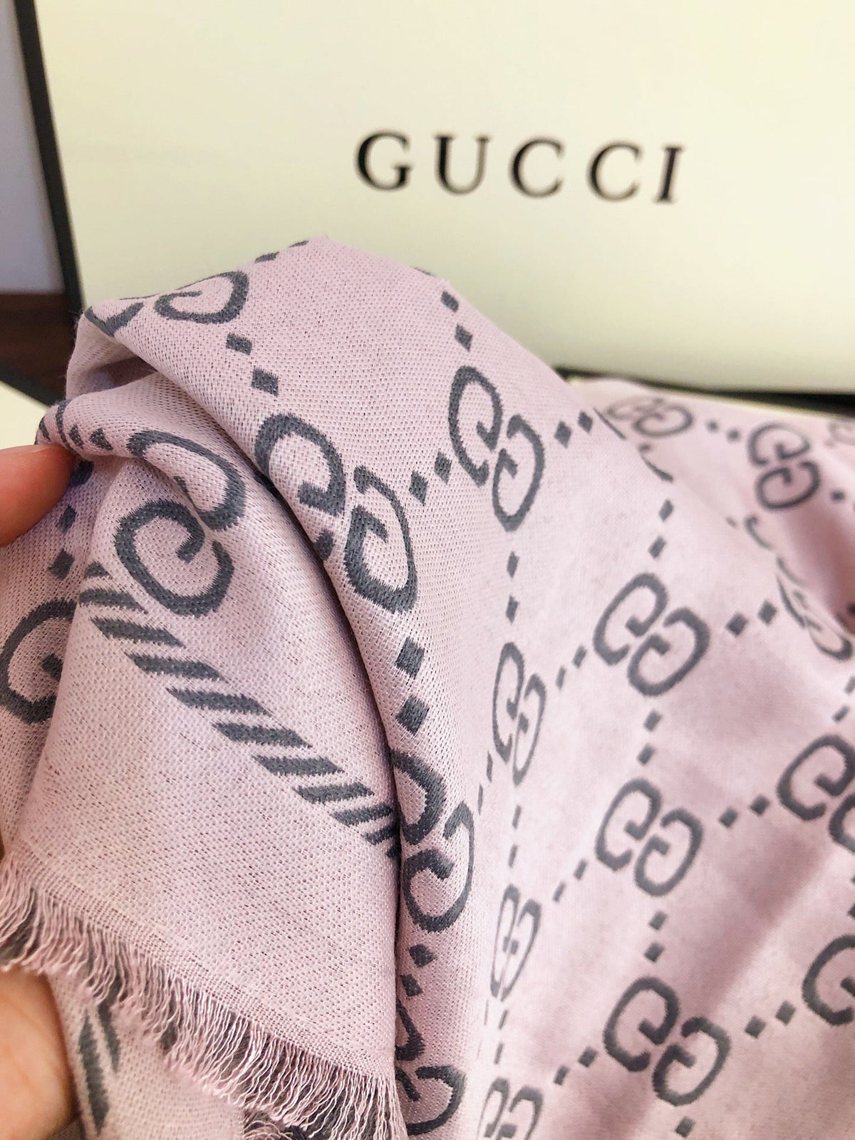 Anum Bags Detail