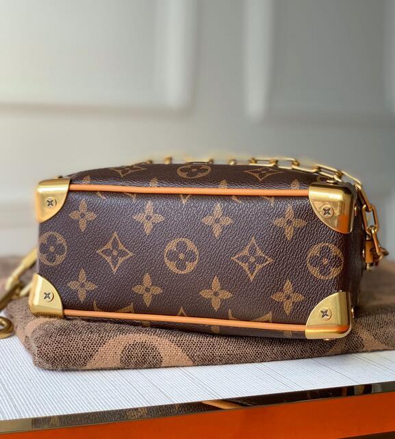 Anum Bags Detail