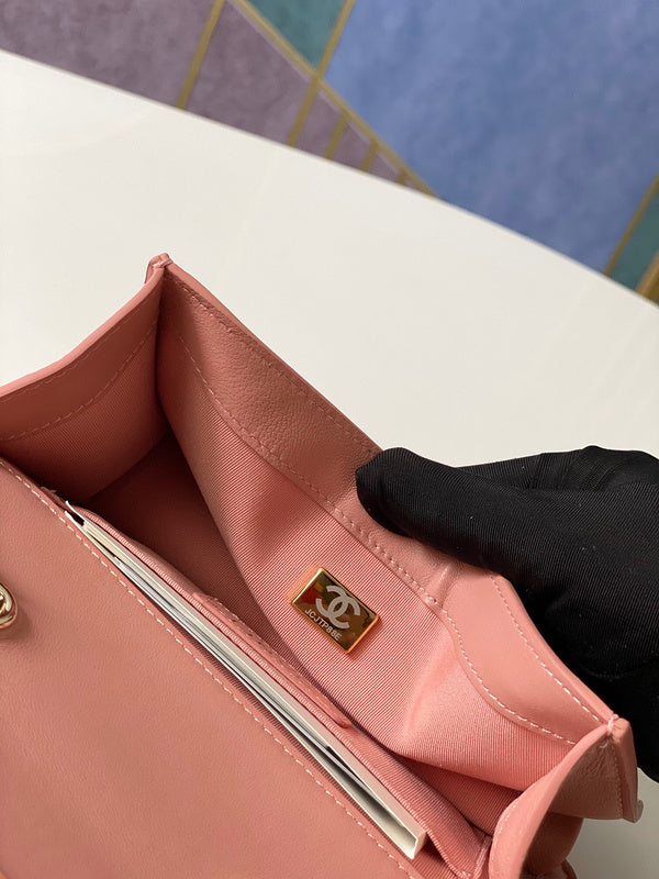 Anum Bags Detail