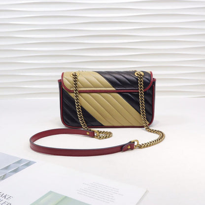 Anum Bags Detail
