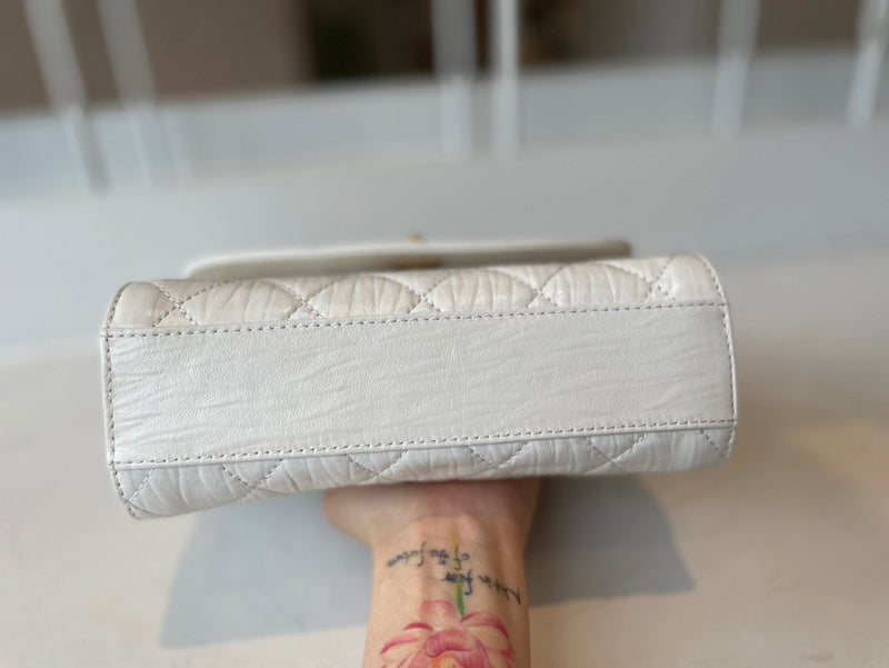 Anum Bags Detail