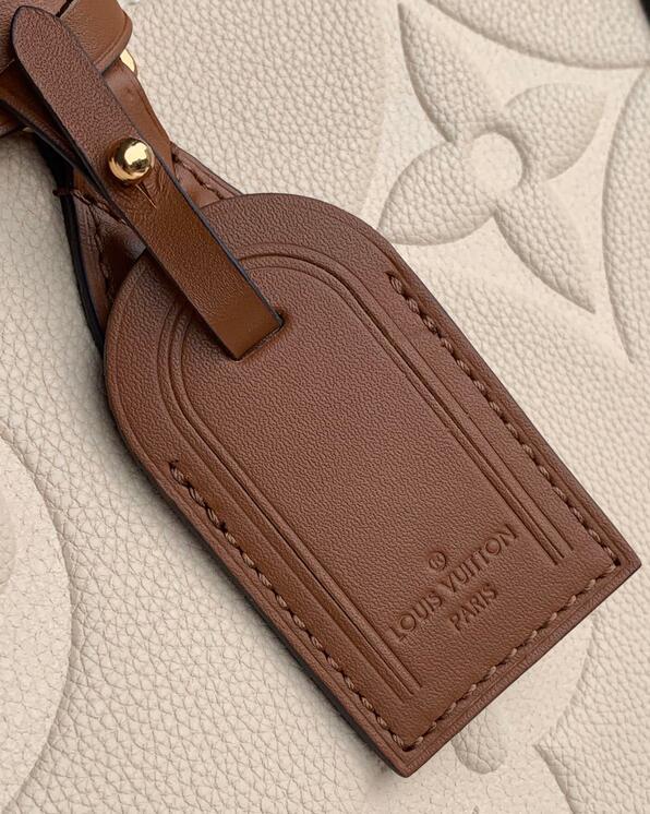Anum Bags Detail