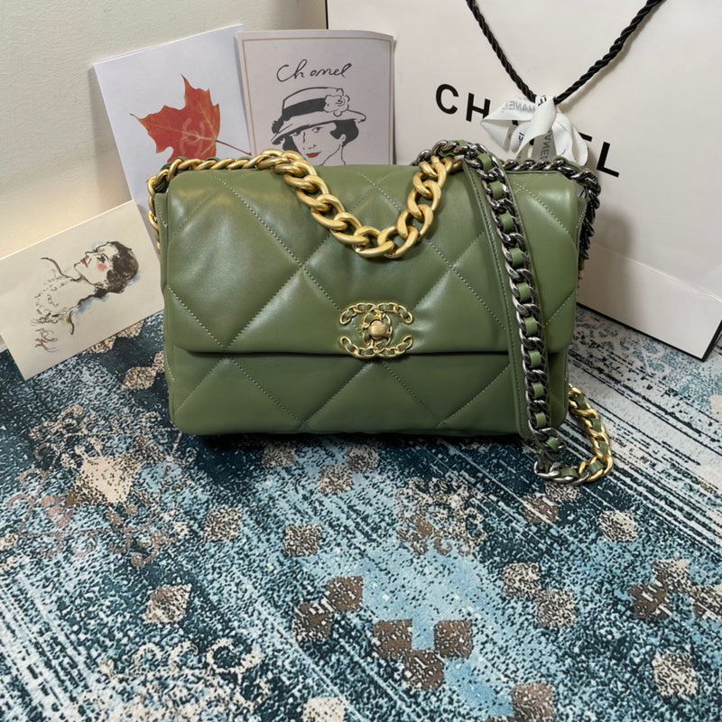 Anum Bags Detail