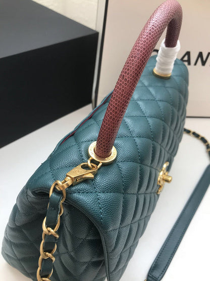 Anum Bags Detail