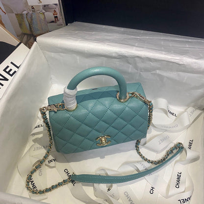 Anum Bags Detail