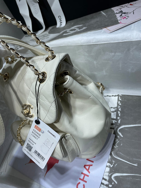 Anum Bags Detail