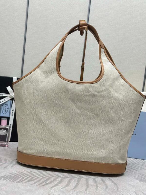 Anum Bags Bags

 - PD Bags - 025