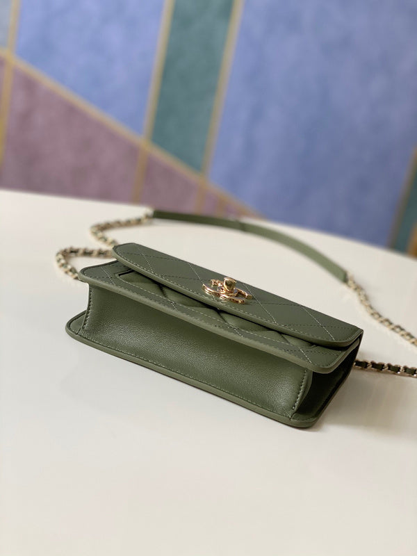 Anum Bags Detail