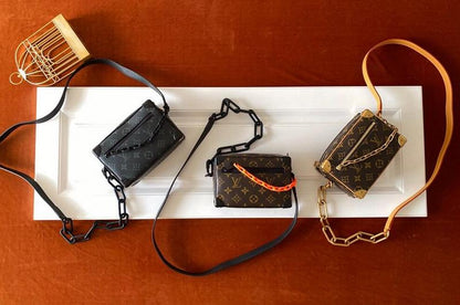 Anum Bags Detail