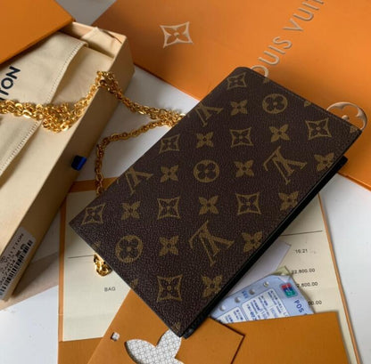 Anum Bags Detail