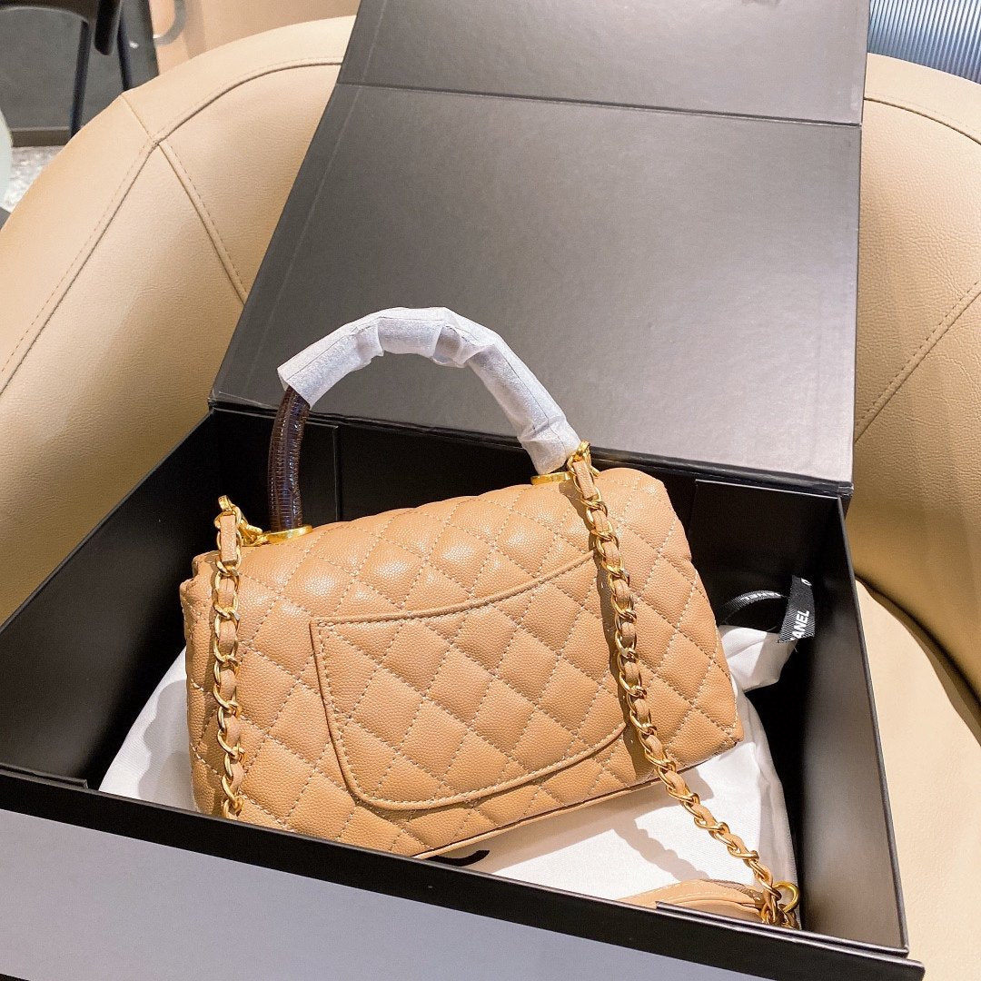 Anum Bags Detail