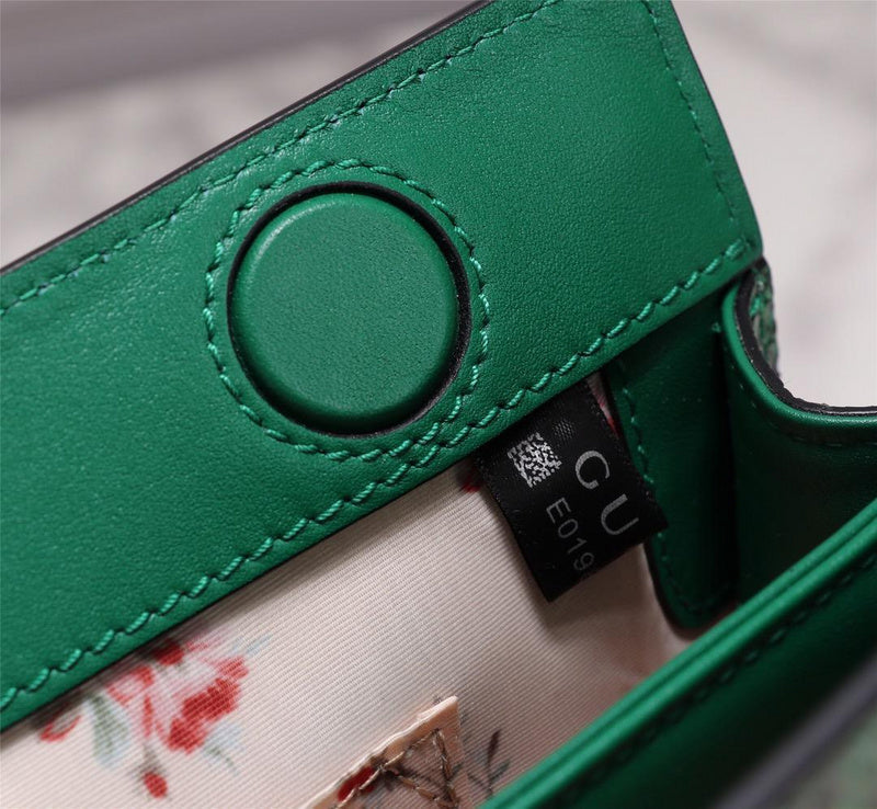 Anum Bags Detail