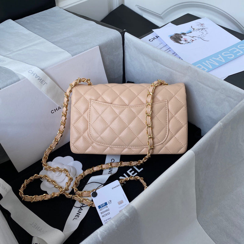 Anum Bags Detail