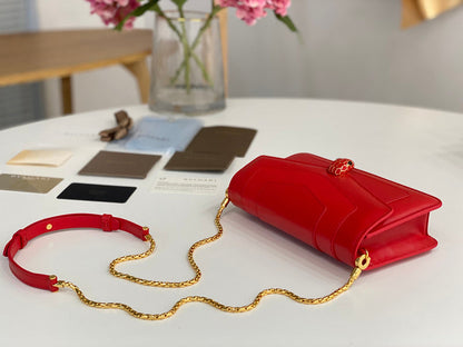 Anum Bags Detail