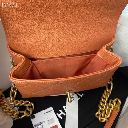 Anum Bags Detail